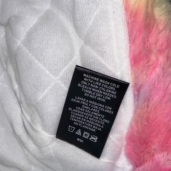 Swiss Tech Silver and Multicolor Kids Hat - Picture 8 of 10